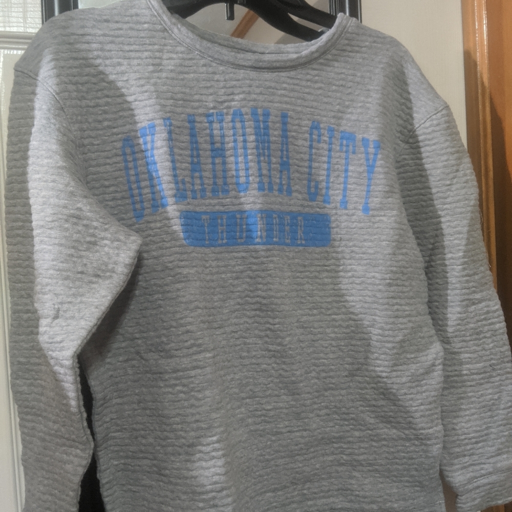 OKC Thunder Sweatshirt NWOT